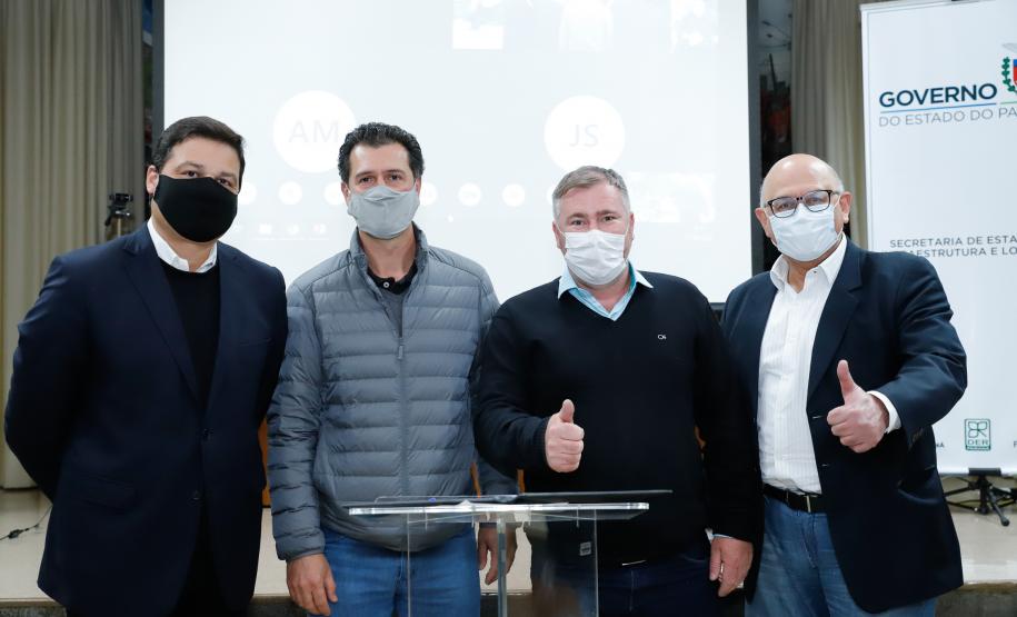 Reunião com as prefeituras