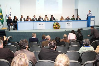 Audiência discute Ferroeste em Cascavel