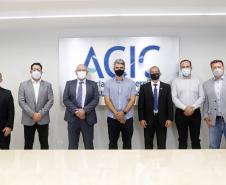 Grupo técnico na Acic