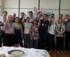 Equipe de Curitiba durante festividade de Natal