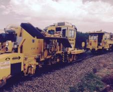 Ferroeste faz serviço de socaria e nivelamento mecanizado dos trilhos pela primeira vez após a construção
2