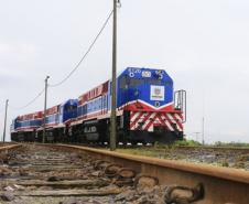 O Governador Beto Richa entrega em Cascavel, oeste do Paraná,  cinco novas locomotivas e 400 vagões que a Ferroeste comprou em 2015 e que reforçarão o escoamento da atual safra de verão