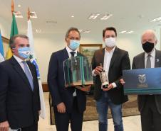 Corredor bioceânico é tema de encontro com embaixador da Argentina