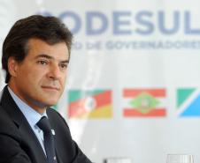 Governador do Paraná, Beto Richa durante reunião com os governadores do Codesul, do Rio Grande do Sul,  Tarso Genro, de Santa Catarina, Raimundo Colombo, do Mato Grosso do Sul, André Pucinelli.Curitiba, 04.04.2012.Foto: AENotícias
