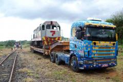 Ferroeste devolve locomotivas paradas 