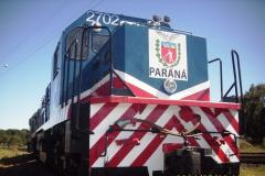 Nova locomotiva MX-620 (2702)  já circula com as cores da Ferroeste
