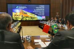 Governo apresenta projetos ferroviários a grupo chinês