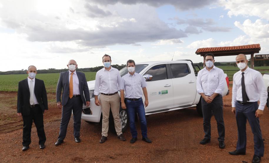 Grupo técnico visitando o marco zero