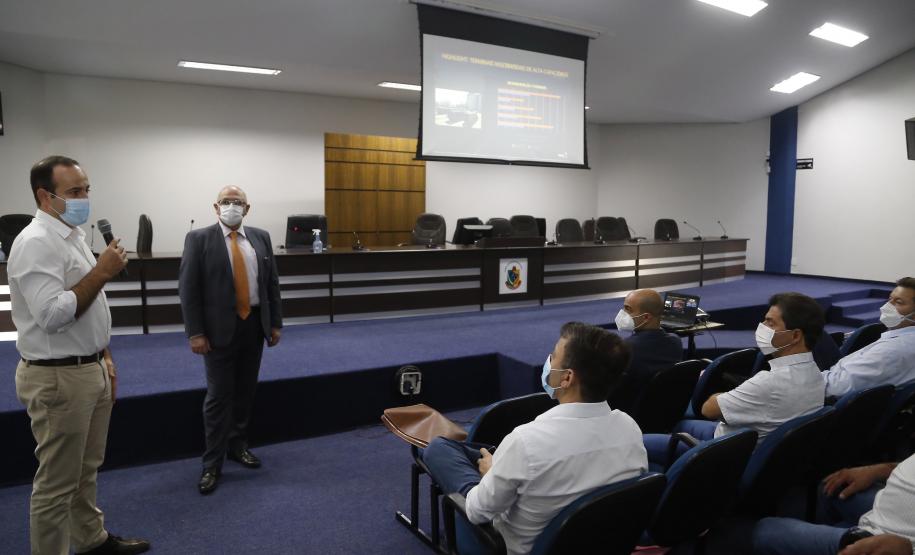 Apresentação do projeto ao prefeito de Maracaju