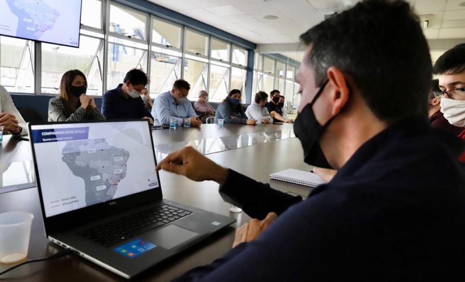 Sala de reunião do Porto de Paranaguá