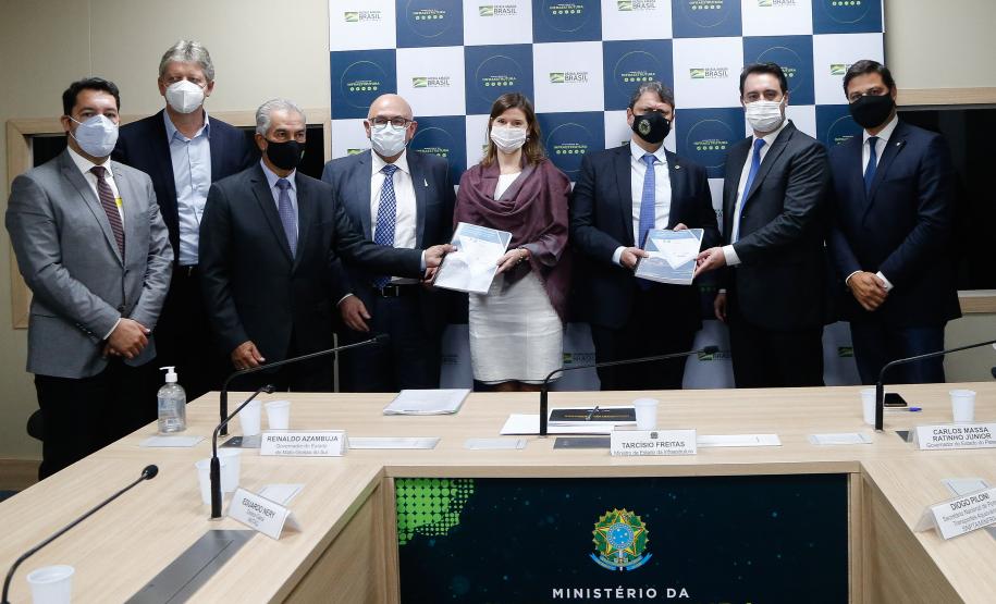 GT Ferrovias em reunião com o Minfra