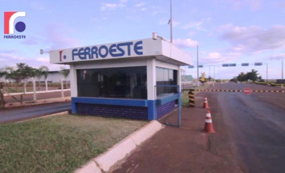 Edital para uso de áreas
da Ferroeste no terminal de
Cascavel continua aberto