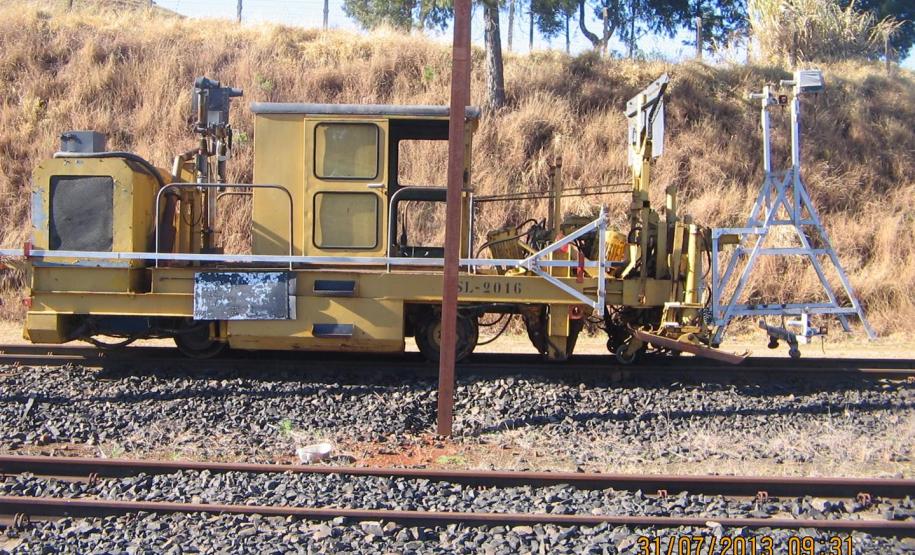 Ferroeste fará leilão de máquinas em Curitiba Ferroeste fará leilão de máquinas em Curitiba