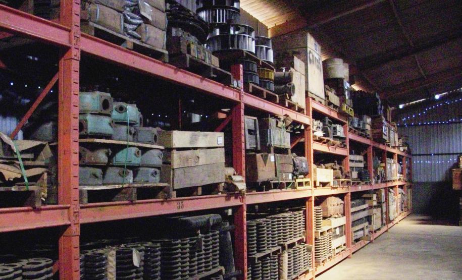 Barracão de Peças em Guarapuava.