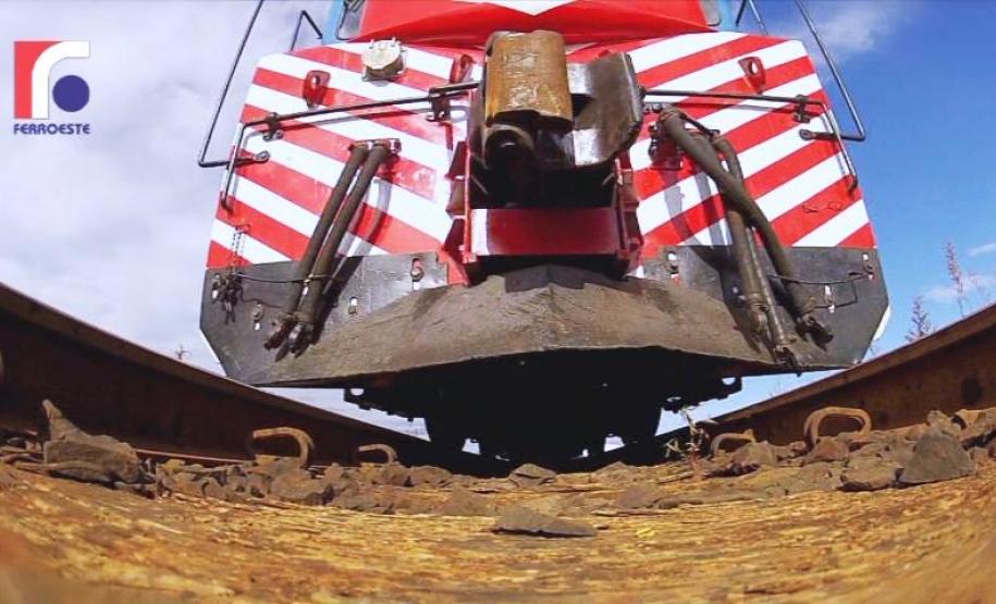Ferroeste compra locomotivas e amplia em 50% a capacidade de operação