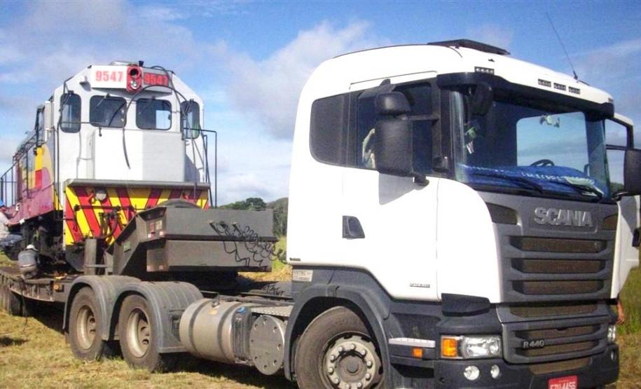 Chegada da GL645E por caminhão