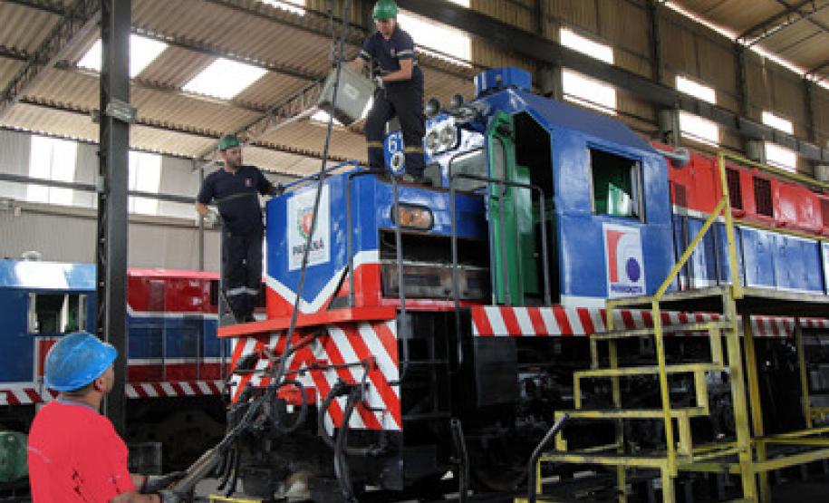 Ferroeste recebe novos trens e vagões que vão operar para a safra de verão.Curitiba, 11/11/2015.Foto: Jorge Woll/SEIL/Ferroeste