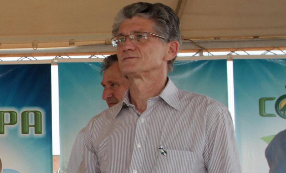 Ortigara assina convênio para construção de um terminal da Ferroeste Ortigara assina convênio para construção de um terminal da Ferroeste