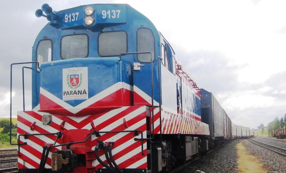 Compra de locomotivas e vagões melhora produtividade da  Ferroeste no primeiro semestre Compra de locomotivas e vagões
melhora produtividade da 
Ferroeste no primeiro semestre