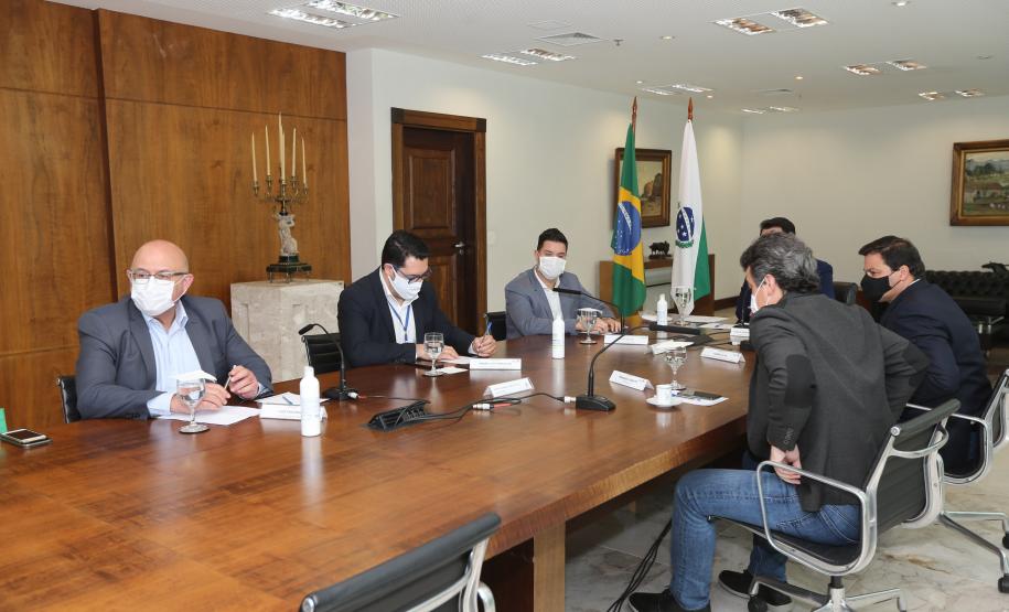 Governador apresenta Corredor Oeste de Exportação à bancada federal