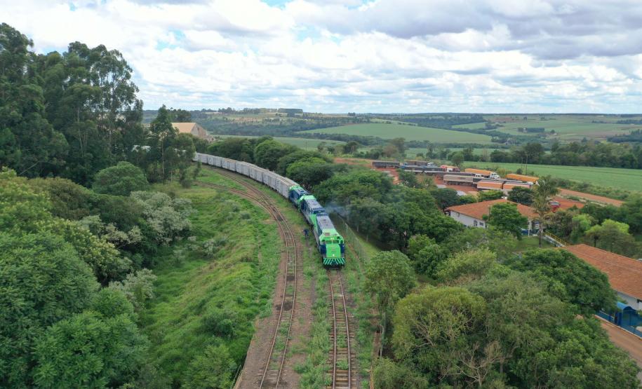 Movimentação de cargas pela Ferroeste cresce 34%, com novo recorde