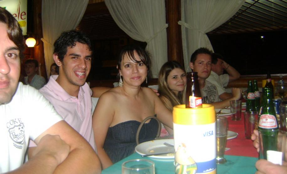 Funcionários comemoram Natal Funcionários comemoram Natal