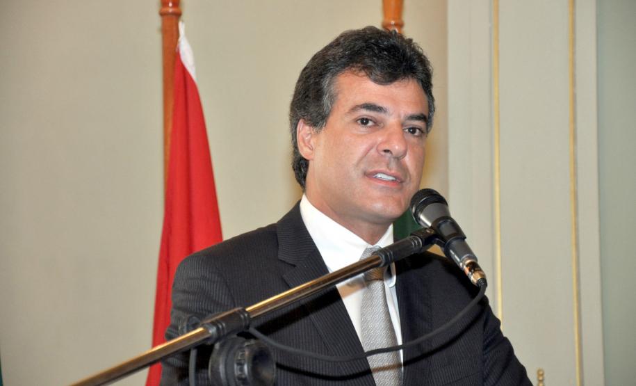 Codesul vai discutir ferrovia Norte-Sul em Curitiba com a presença de quatro governadores Codesul vai discutir ferrovia Norte-Sul em Curitiba com a presença de quatro governadores